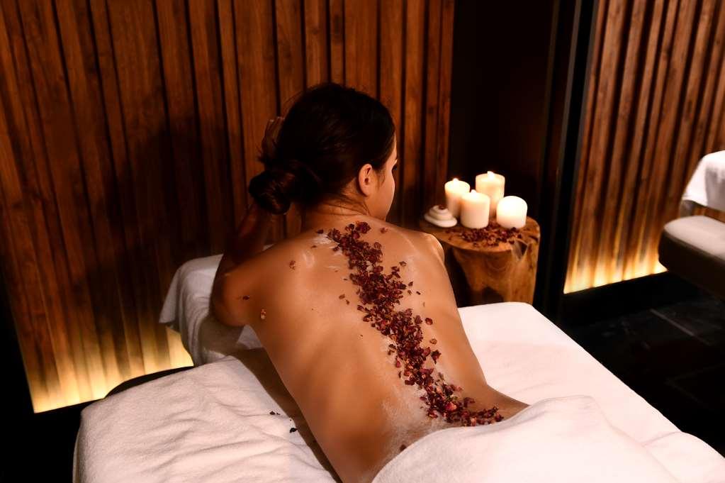 Radisson Blu Hotel. ソポト 設備 写真