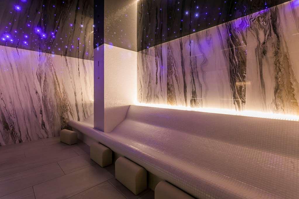 Radisson Blu Hotel. ソポト 設備 写真