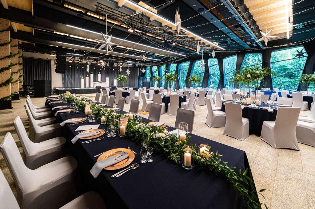 Radisson Blu Hotel. ソポト 設備 写真