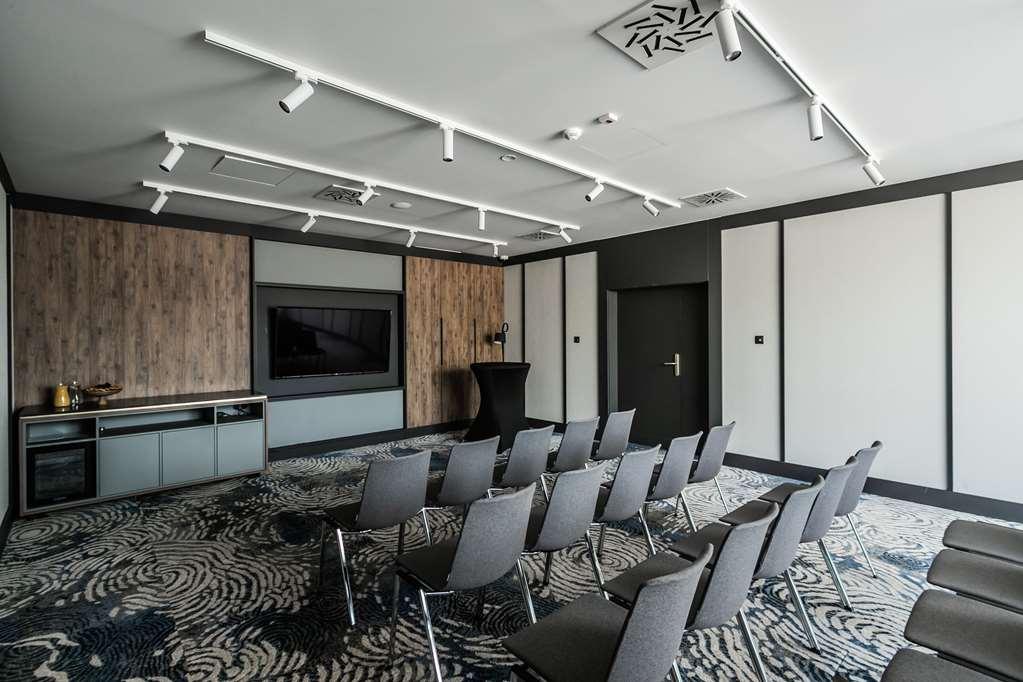 Radisson Blu Hotel. ソポト 設備 写真